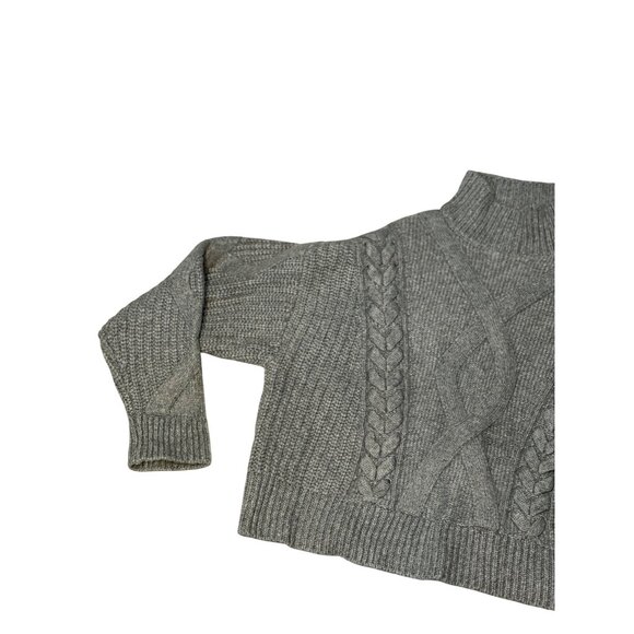 Elizabeth & James Women Medium Boxy Cable Knit Mock Neck Cropped Sweater 19"x19" - Picture 2 of 9